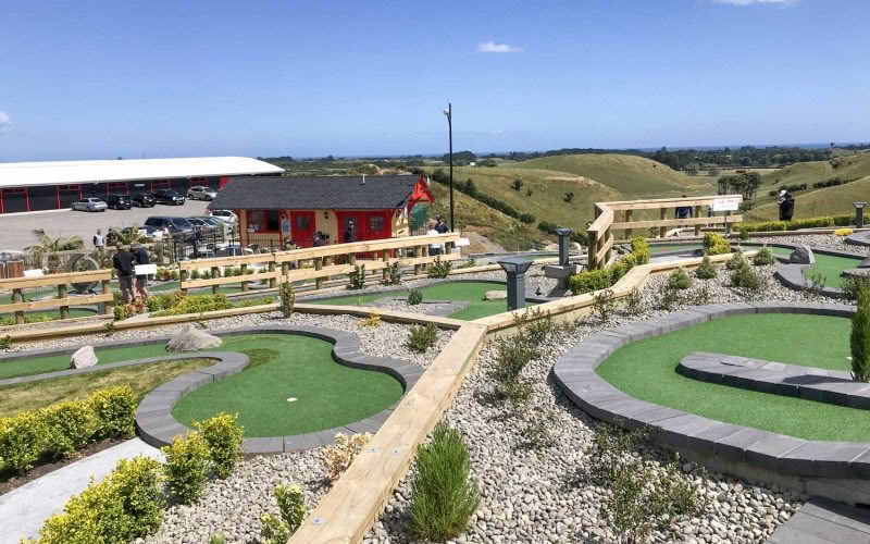 Hillsborough Mt Panorama Mini Golf