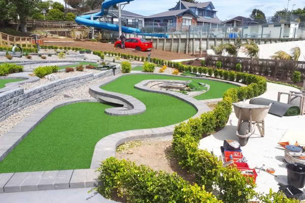 Hillsborough Mt Panorama Mini Golf Hole 8d