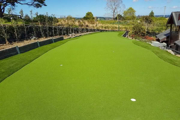 Mini Golf Turf Laying