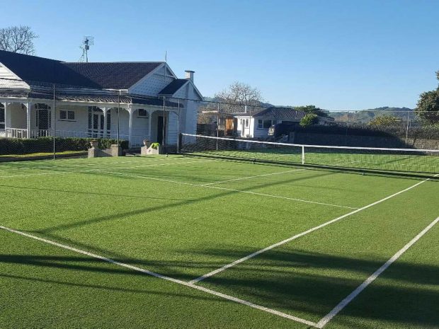 Cambridge Private Tennis Court synthetic turf