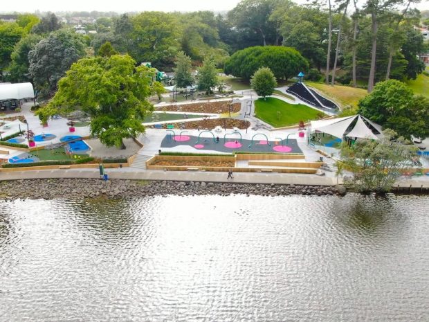 Hamilton Lake Playground