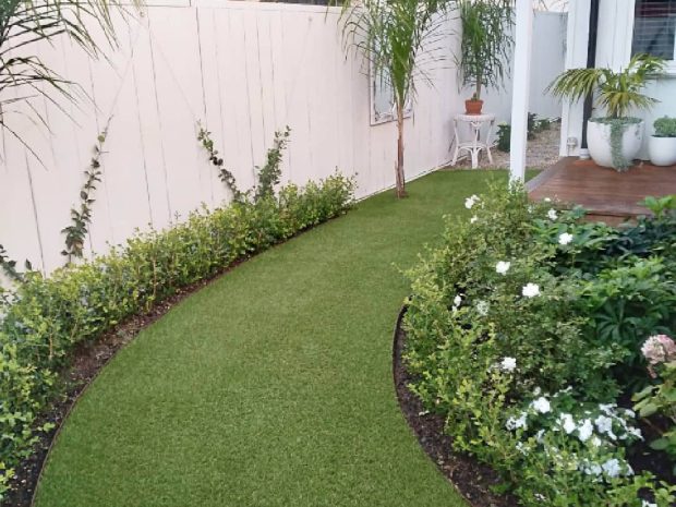 Papamoa artificial grass