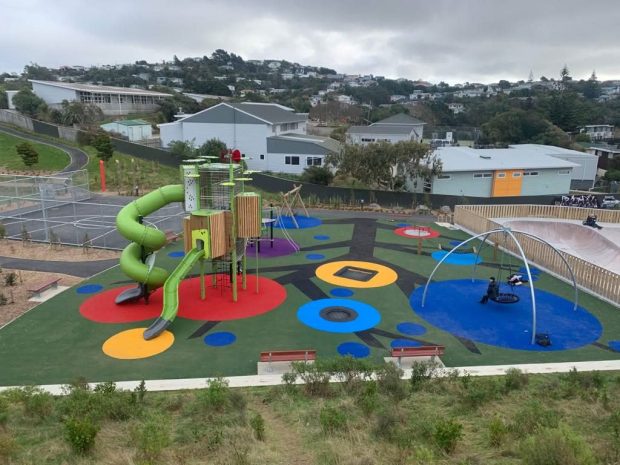 playground astro turf, playground surface options, playground flooring nz, outdoor playground matting nz, playground specialists, artificial turf for schools, playground surfaces for schools, playground turf